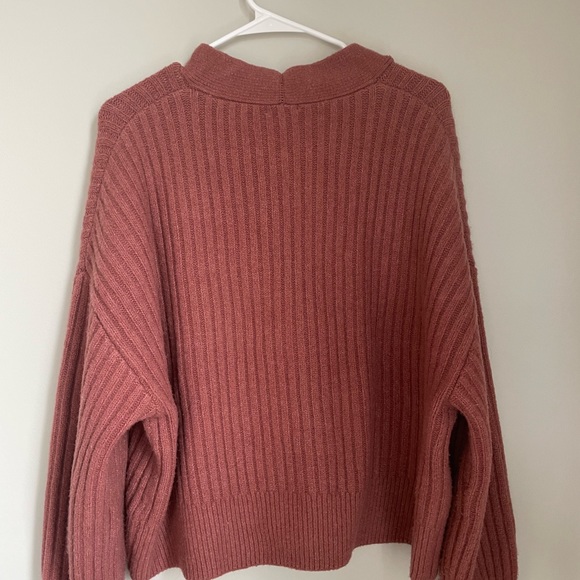 Dynamite Cropped Cardigan - Picture 3 of 3